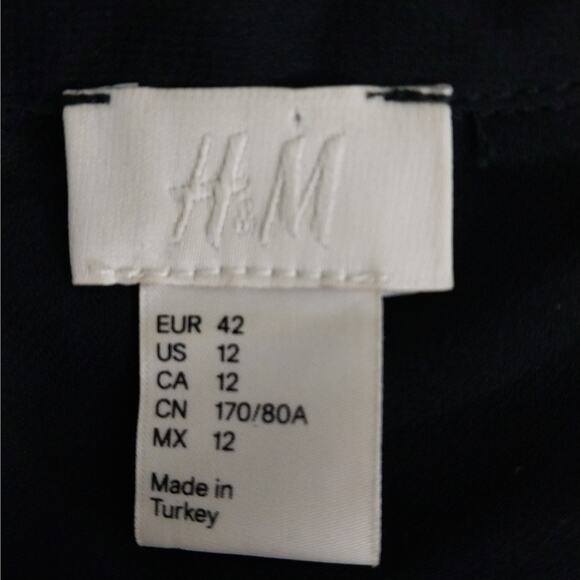 NWOT! H & M! ULTRA GLAM BLACK SHEER V NECK TOP, WIDE LEG JUMPSUIT, ONESIE! SZ 12 - Picture 9 of 11